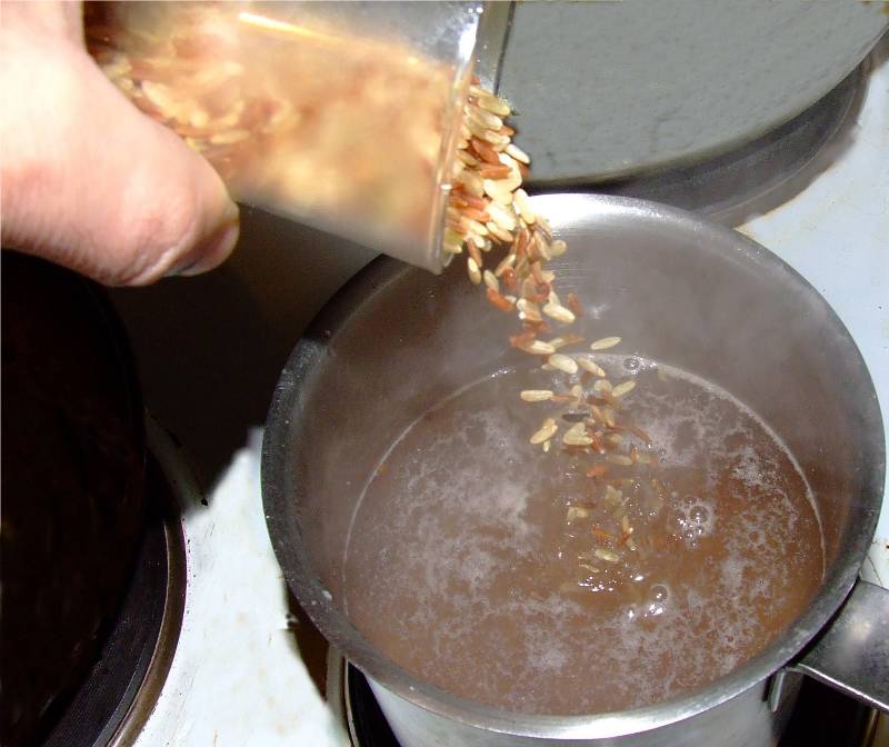 cuisson du duo de riz de camargue à l'eau bouillante